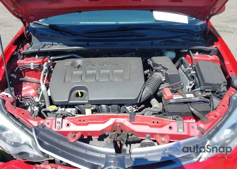 2015 Toyota Corolla Le z USA, uszkodzony, nr VIN 2T1BURHE8FC399319